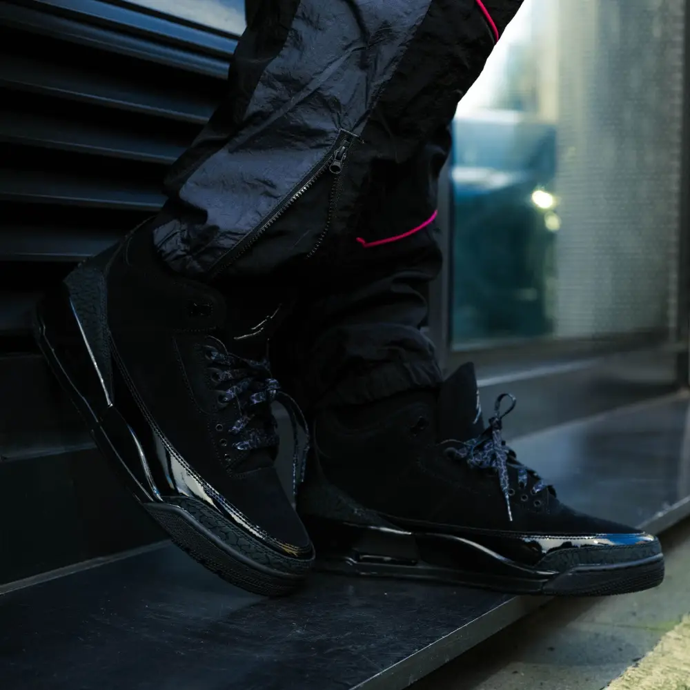 Air Jordan 3 Retro 'Black Cat' 2025 