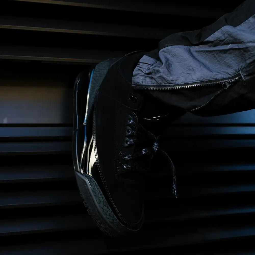 Air Jordan 3 Retro 'Black Cat' 2025 