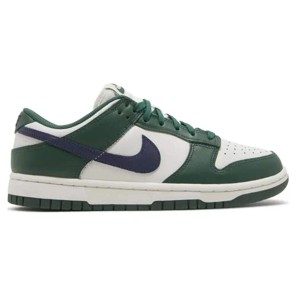 Nike Dunk Low Wmns 'Gorge Green' 0A6B2657