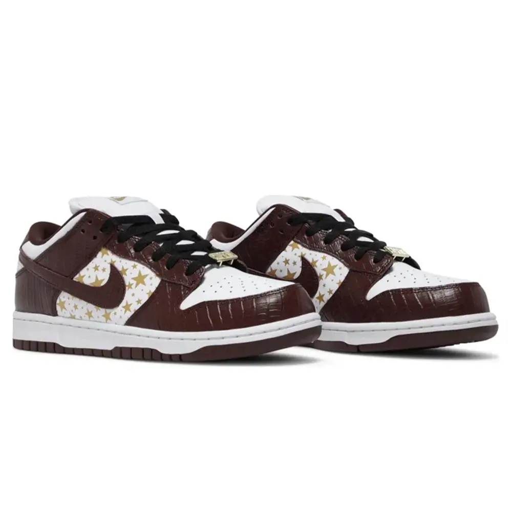 Supreme x Nike Dunk Low OG SB QS 'Barkroot Brown' 