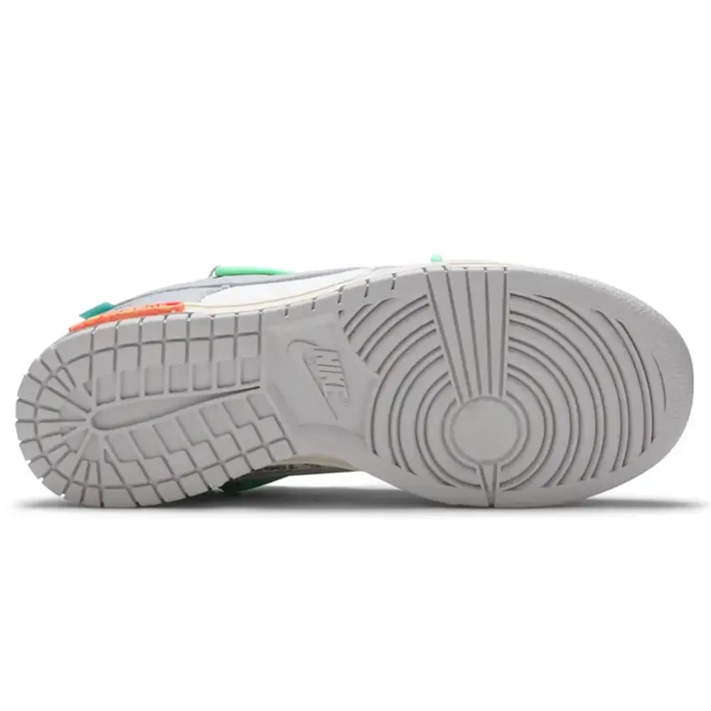 Off-White x Nike Dunk Low 'Lot 26 of 50' 