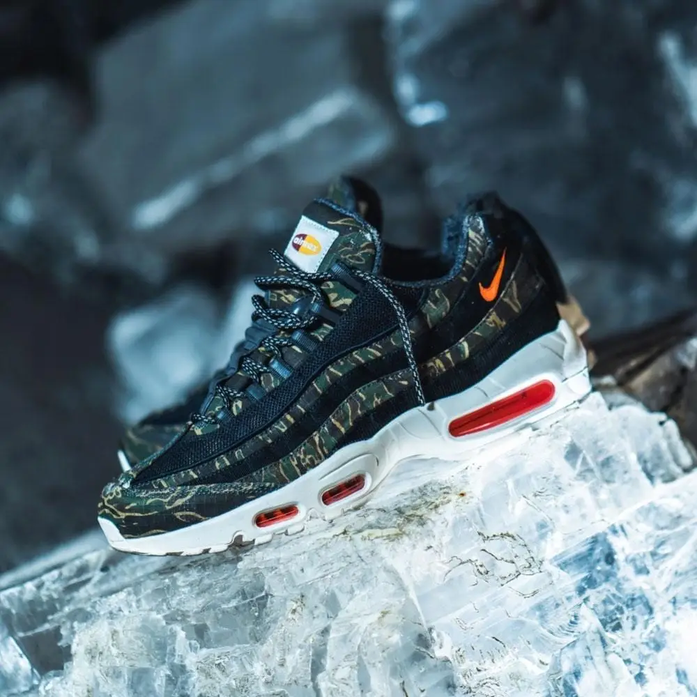 Carhartt x Nike Air Max 95 Camo Green 