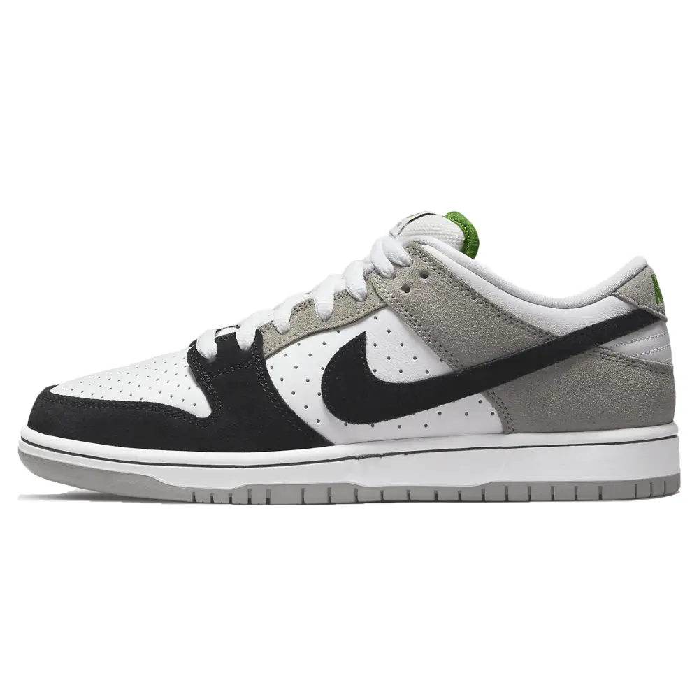 Nike Dunk Low SB 'Chlorophyll' 68C377