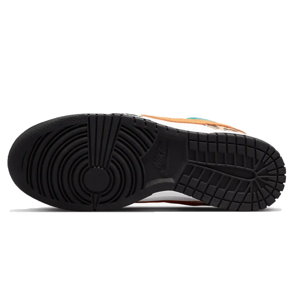 Nike Dunk Low SE Wmns 'Safari Mix' 