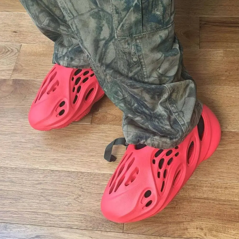 adidas Yeezy Foam Runner 'Vermilion' 
