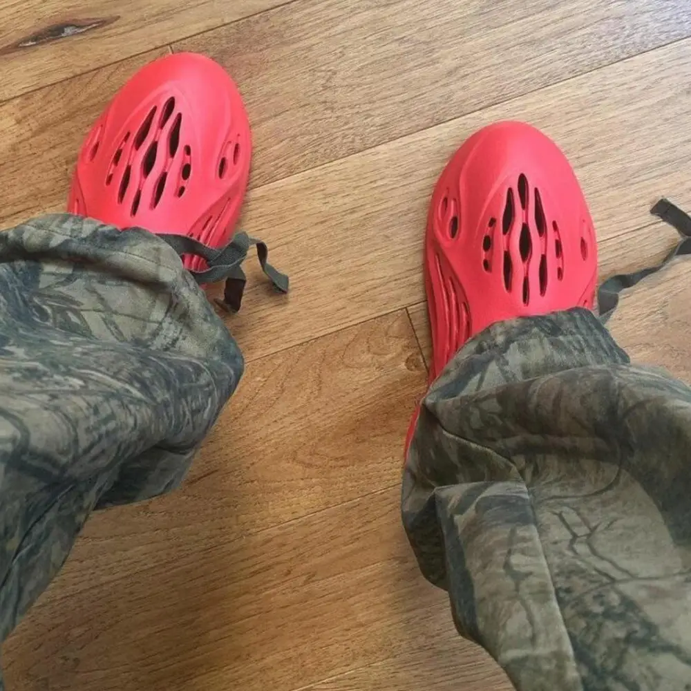 adidas Yeezy Foam Runner 'Vermilion' 