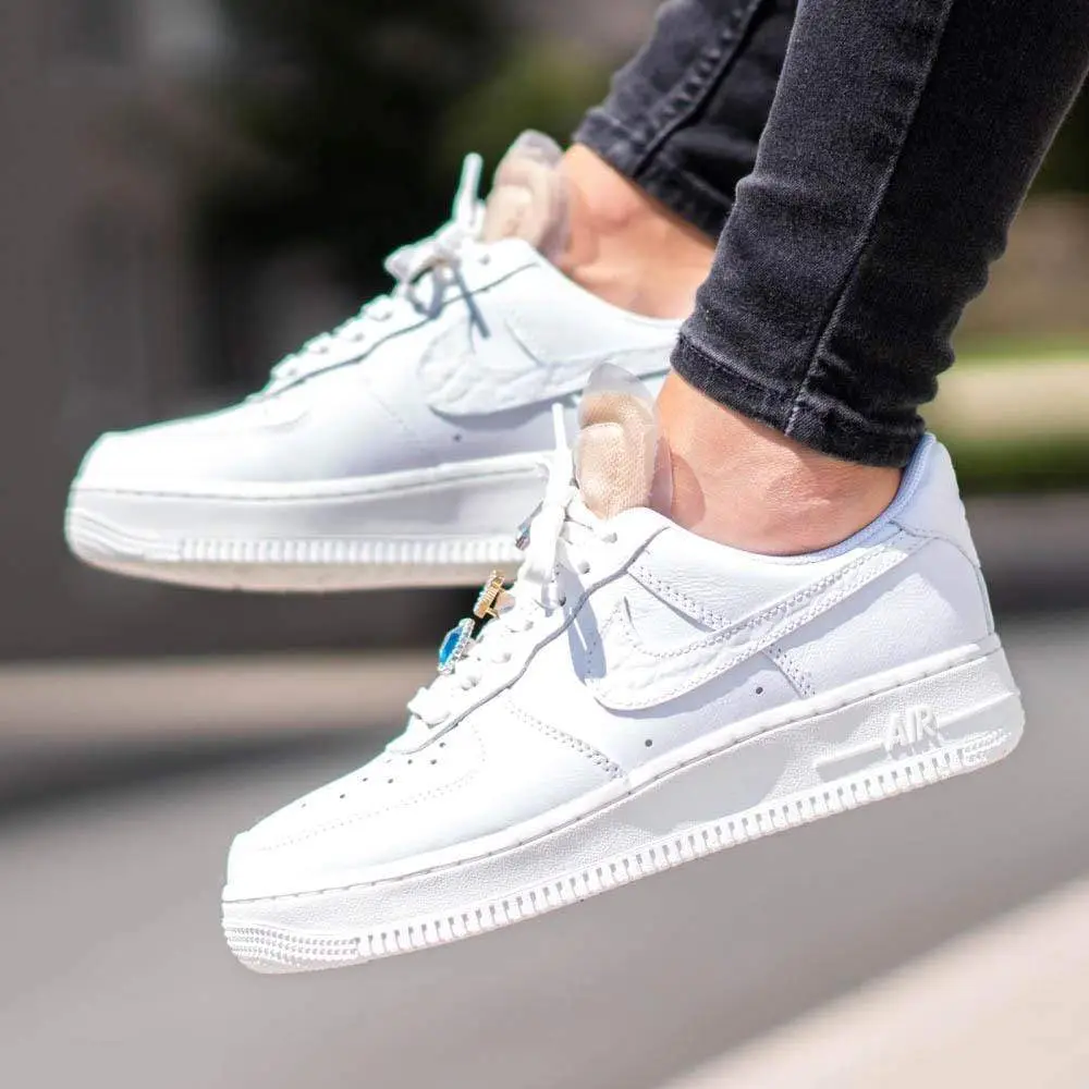 Nike Wmns Air Force 1 Low '07 LX 'Bling' 