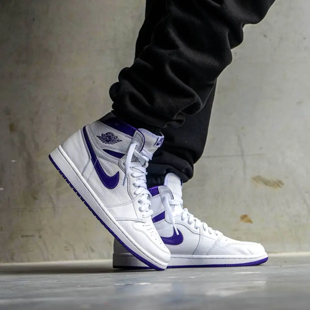 Air Jordan 1 High OG Wmns 'Court Purple' 
