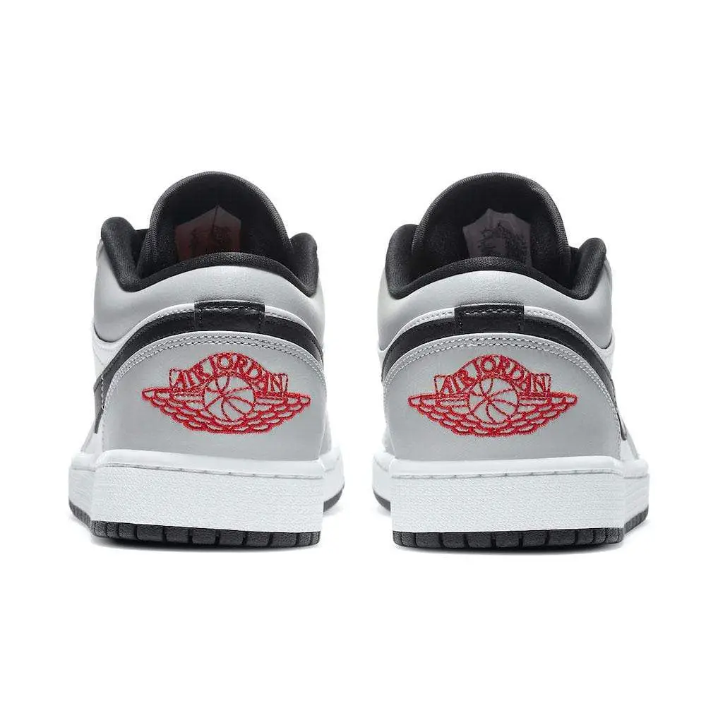 Air Jordan 1 Low “Light Smoke Grey” 