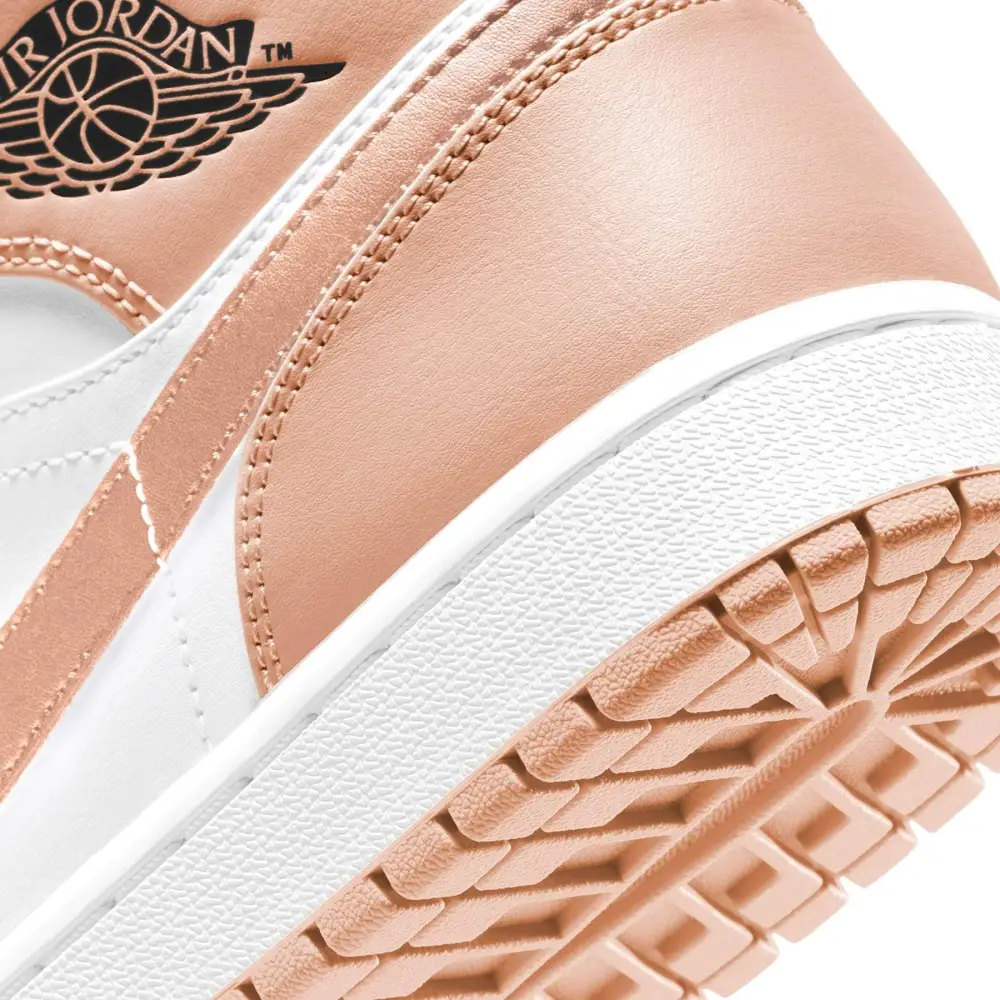 Air Jordan 1 Mid 'Crimson Tint' 