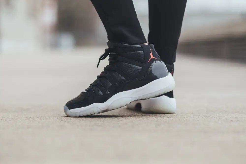 Air Jordan Air 11 '72-10' 