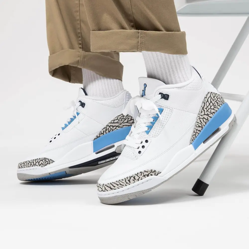 Air Jordan 3 Retro 'UNC' 