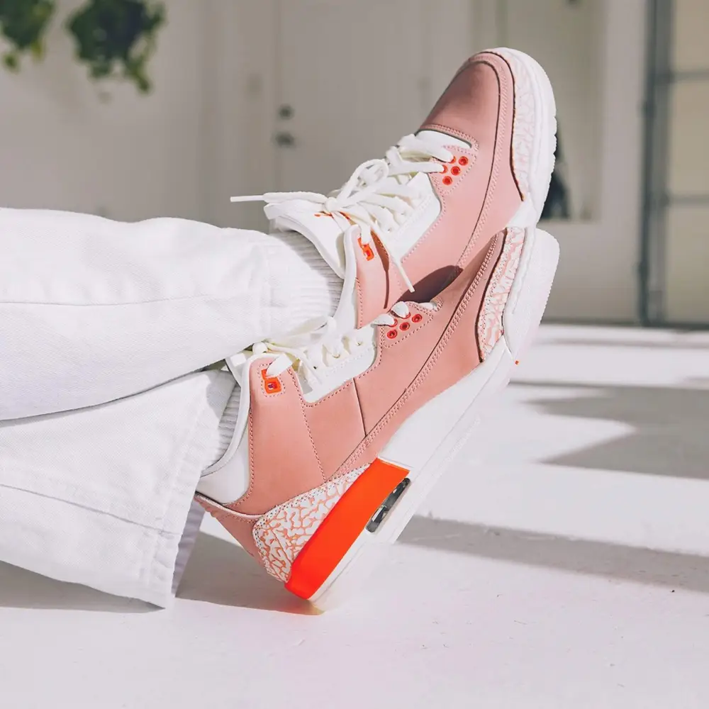 Air Jordan 3 Retro Wmns 'Rust Pink' 