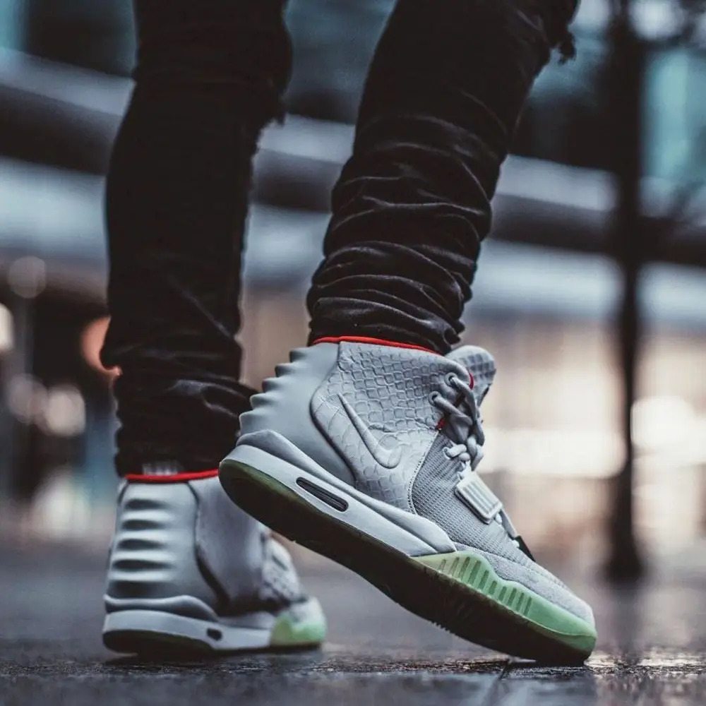 Nike Air Yeezy 2 NRG 'Pure Platinum' 