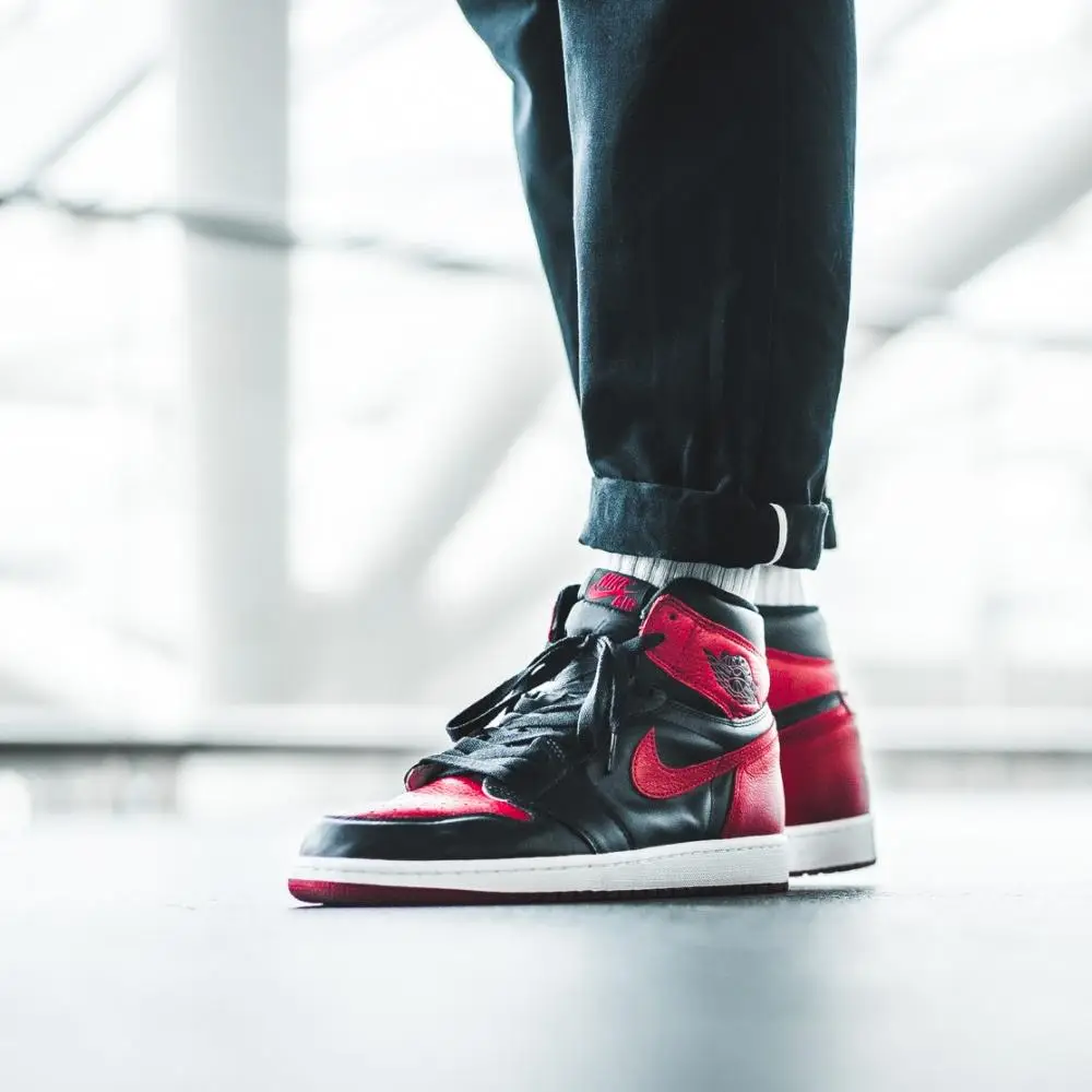 Air Jordan 1 Retro High OG Bred 2016 Banned 7C5430