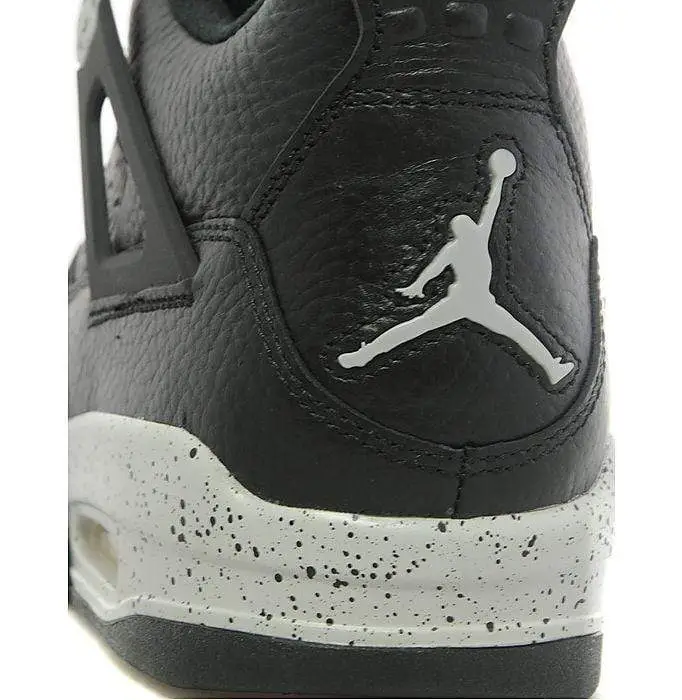 Air Jordan 4 Retro 'Oreo' 