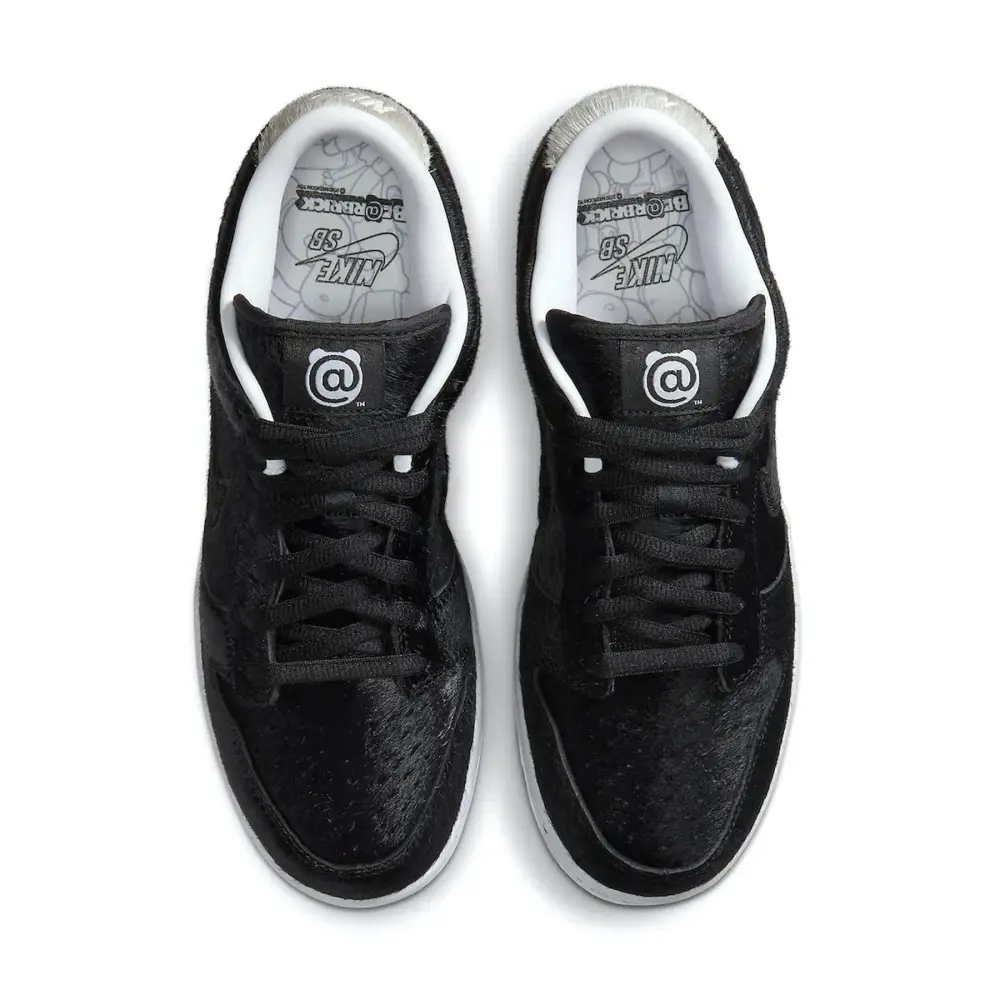 Medicom Toy x Dunk Low SB 'BE@RBRICK' 
