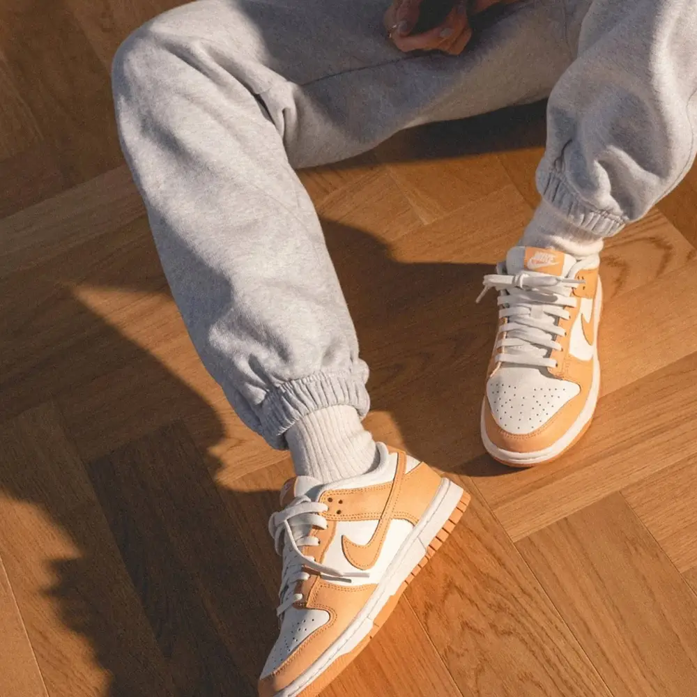 Nike Dunk Low Wmns 'Harvest Moon' 