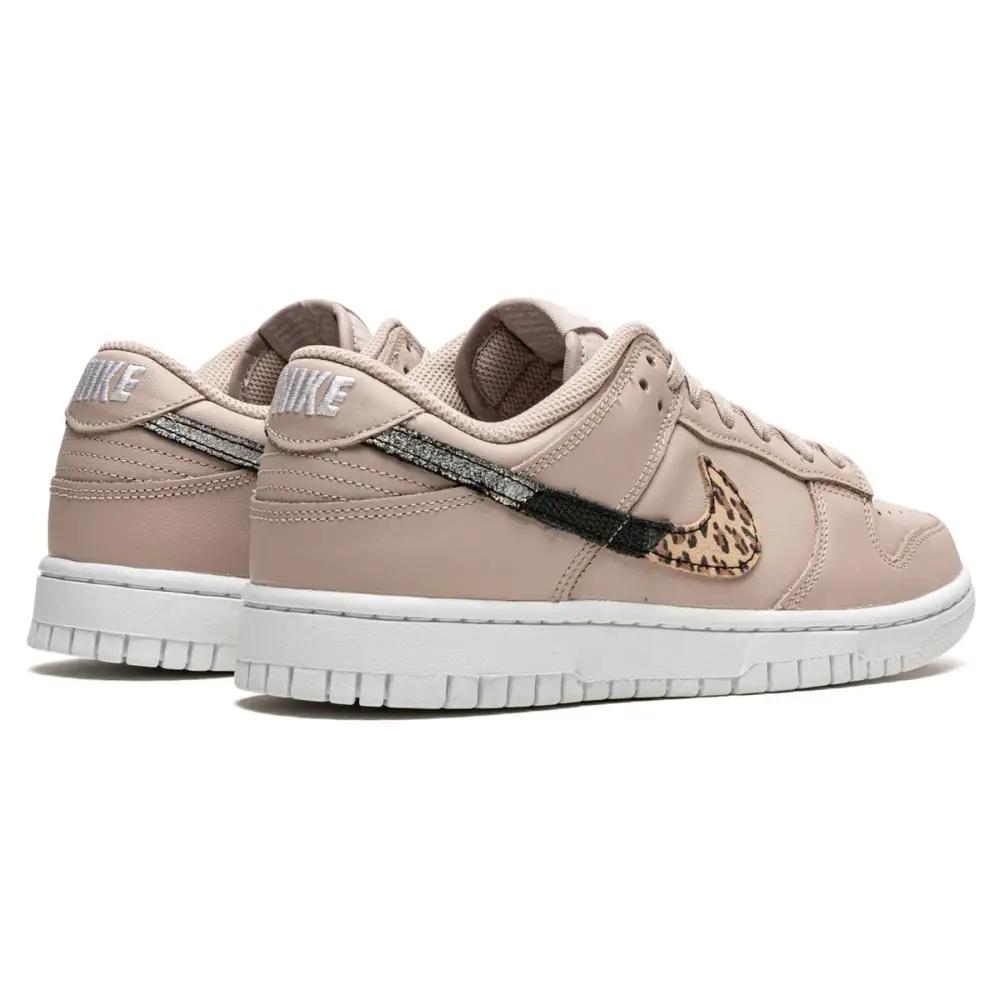 Nike Dunk Low SE Wmns 'Primal Pink' 