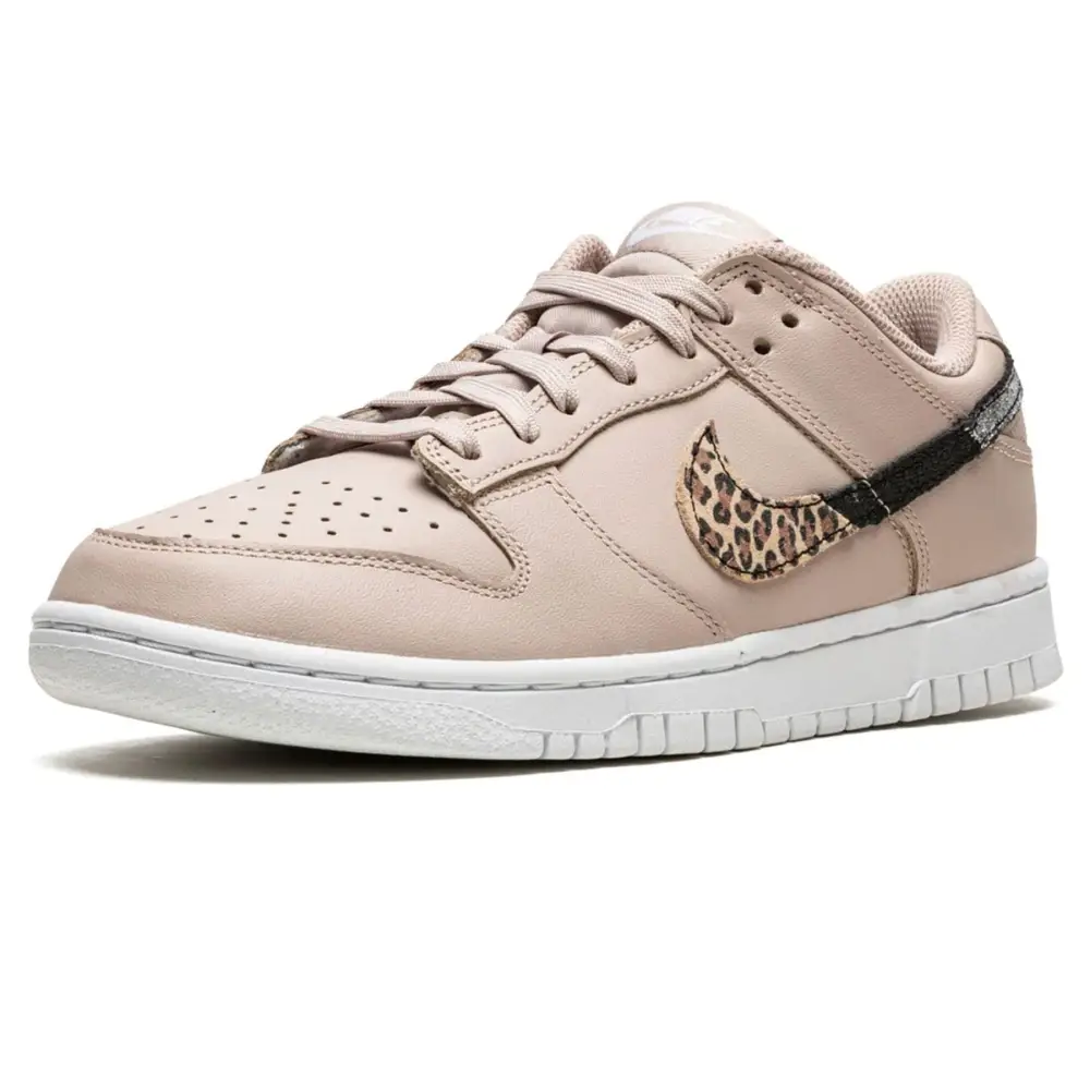 Nike Dunk Low SE Wmns 'Primal Pink' 