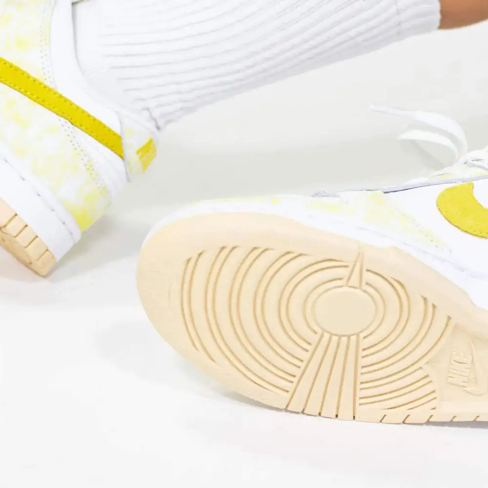 Nike Dunk Low OG Wmns 'Yellow Strike' 