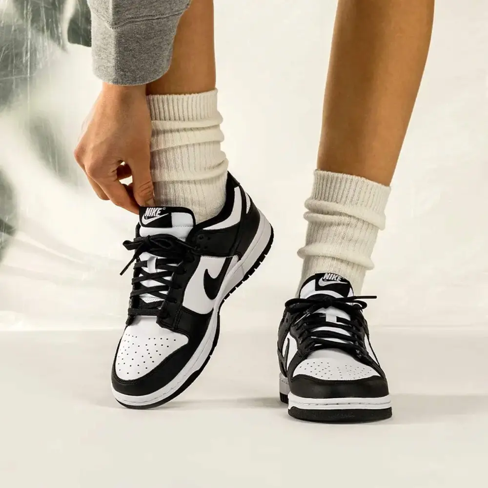 Nike Dunk Low Wmns 'Black White' 