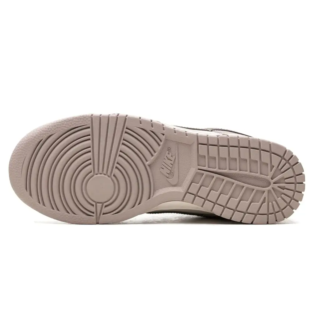 Nike Dunk Low Wmns 'Diffused Taupe' 