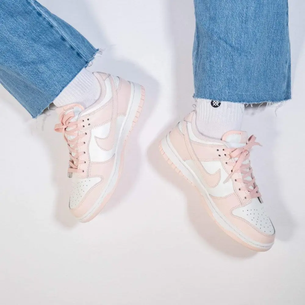 Nike Dunk Wmns Low 'Orange Pearl' 