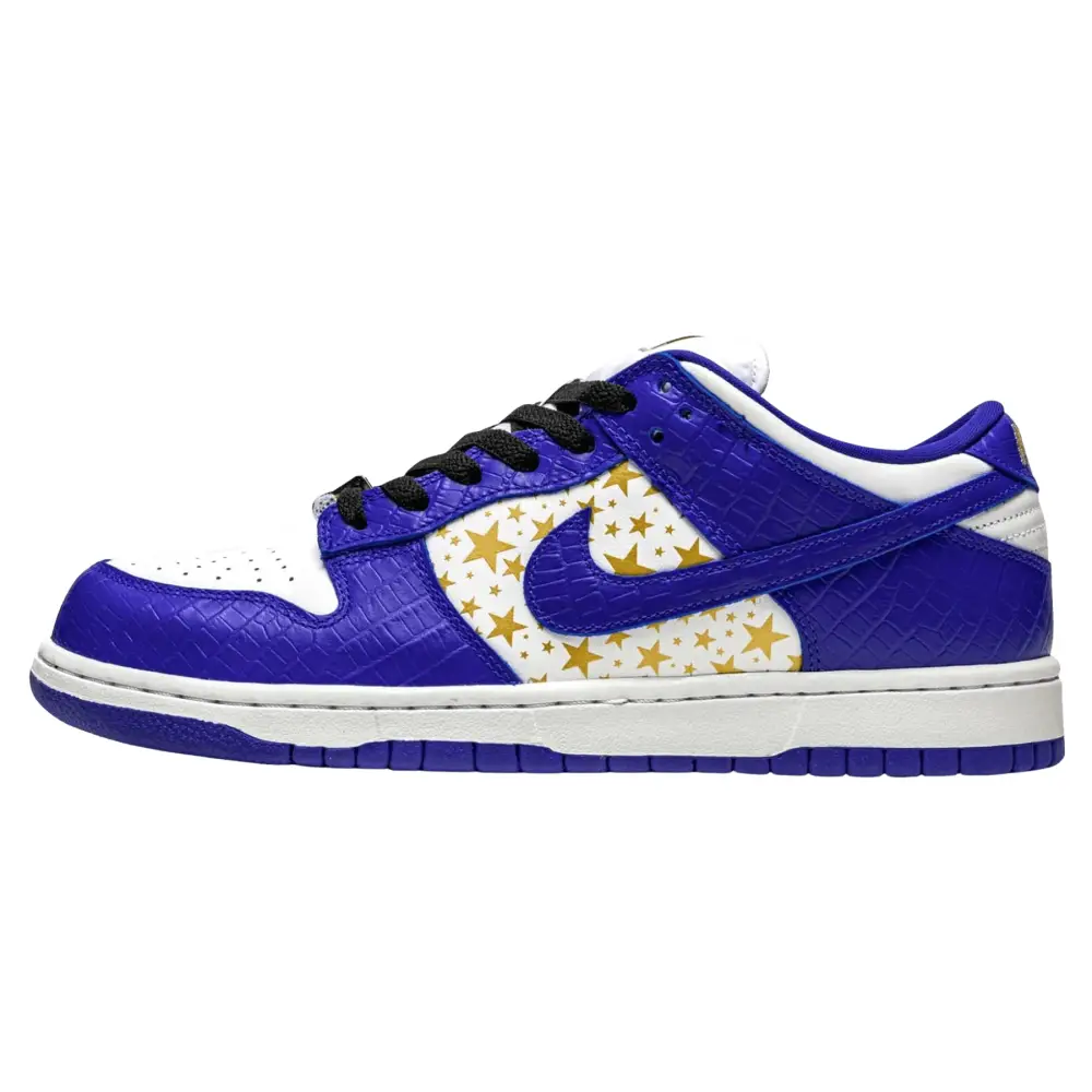 Supreme x Nike Dunk Low OG SB QS 'Hyper Royal' BD6A9484