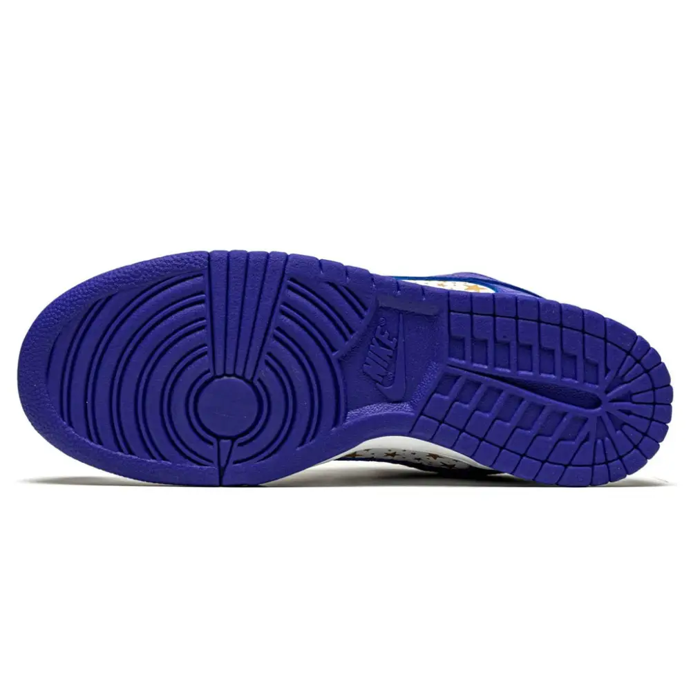 Supreme x Nike Dunk Low OG SB QS 'Hyper Royal' 