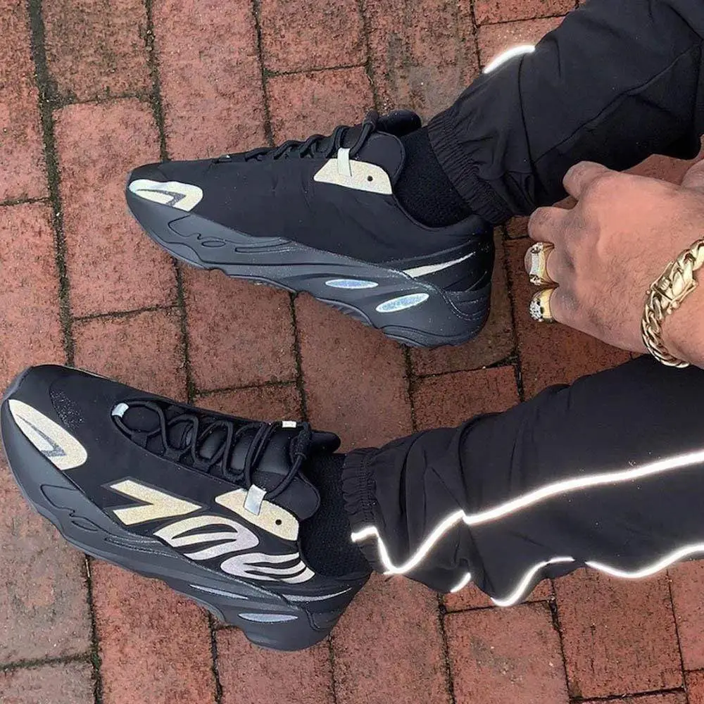 Yeezy Boost 700 MNVN 'Triple Black' 