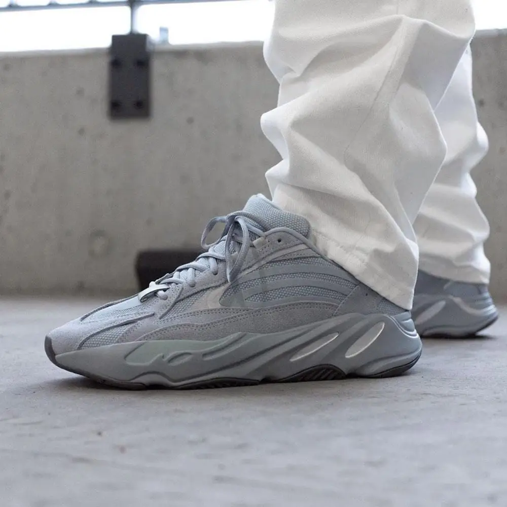 adidas Yeezy Boost 700 V2 'Hospital Blue' 