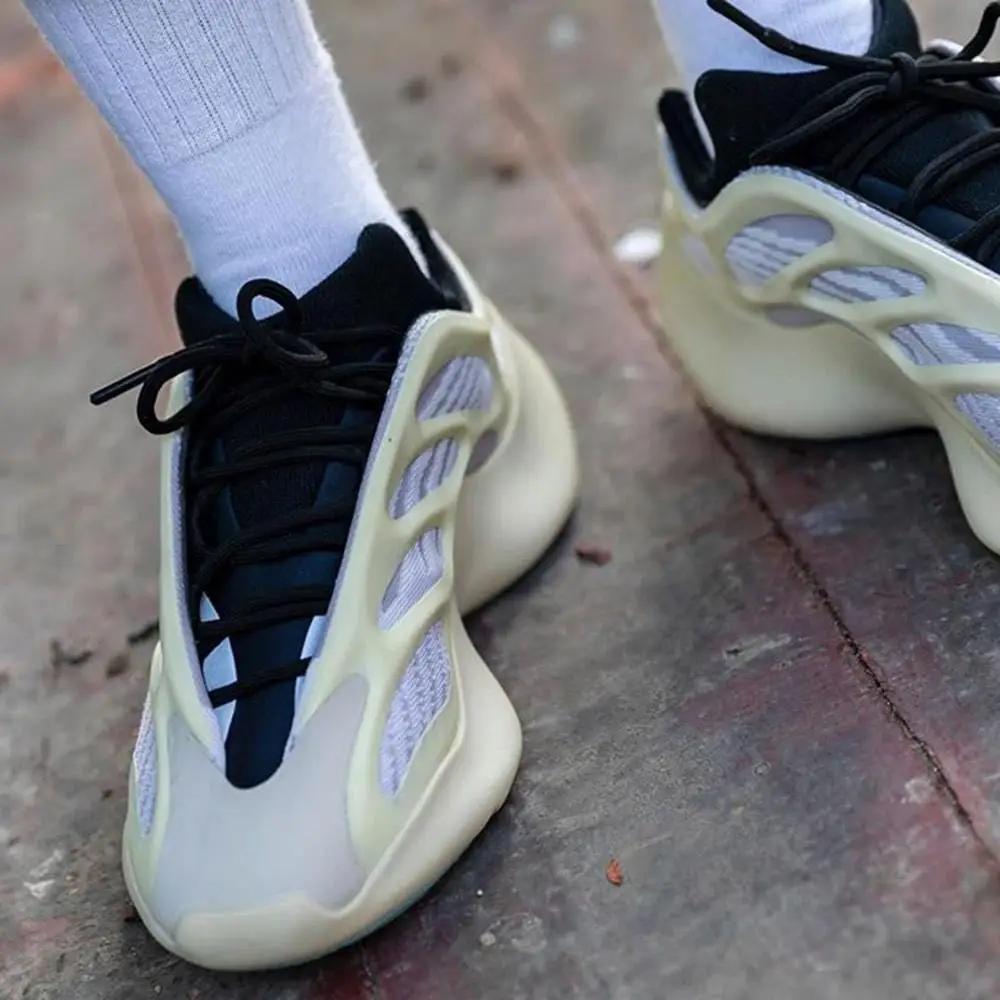 Adidas Yeezy 700 V3 'Azael' 