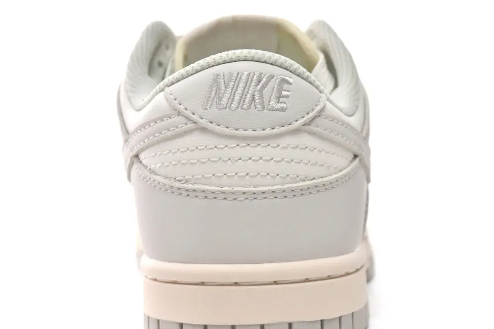 Nike Dunk dunk Low Light Bone DD1503-107