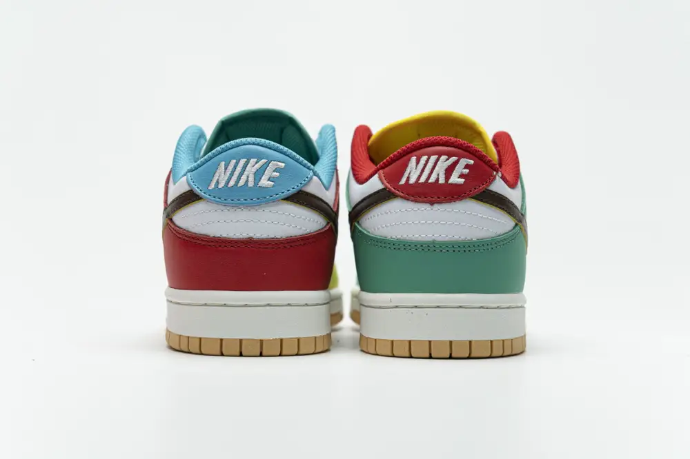 Nike Dunk Low SE Free.99 White DH0952-100 