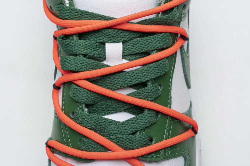 OFF-WHITE x Nike Dunk SB Low Pine Green CT0856-100 