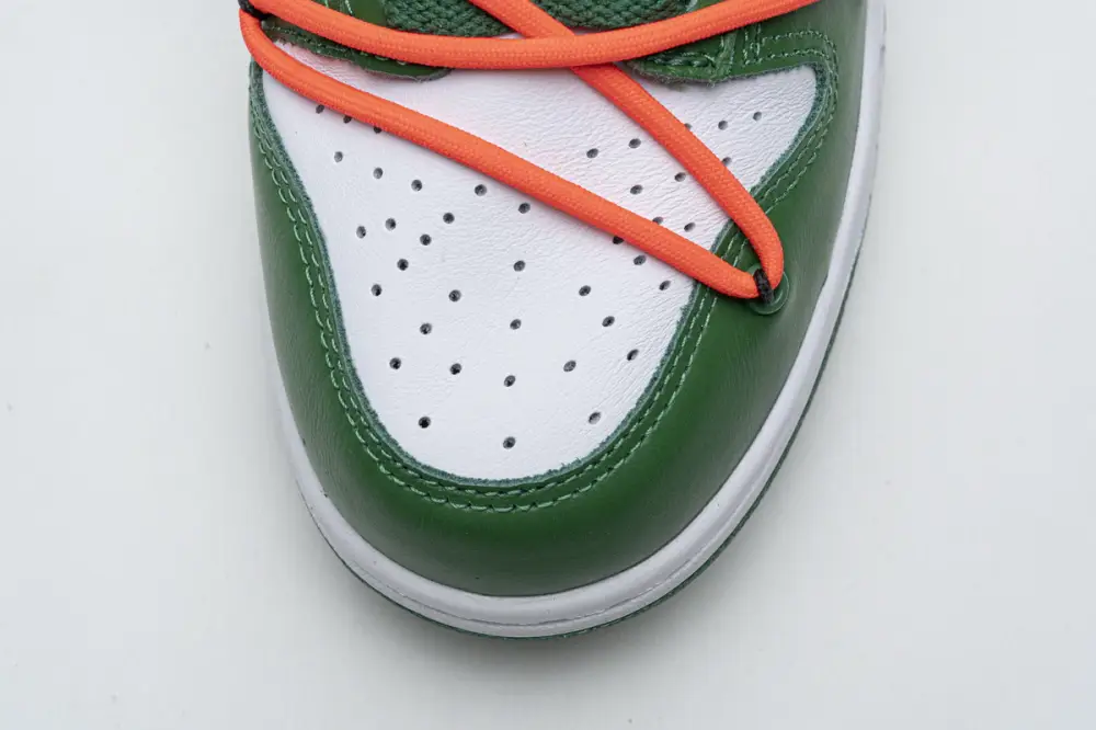 OFF-WHITE x Nike Dunk SB Low Pine Green CT0856-100 