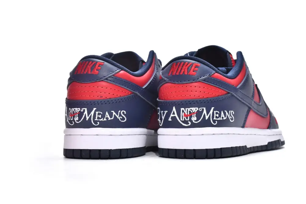 (OG)Supreme x Nike SB Dunk Low By Any Mean DO7412-982 