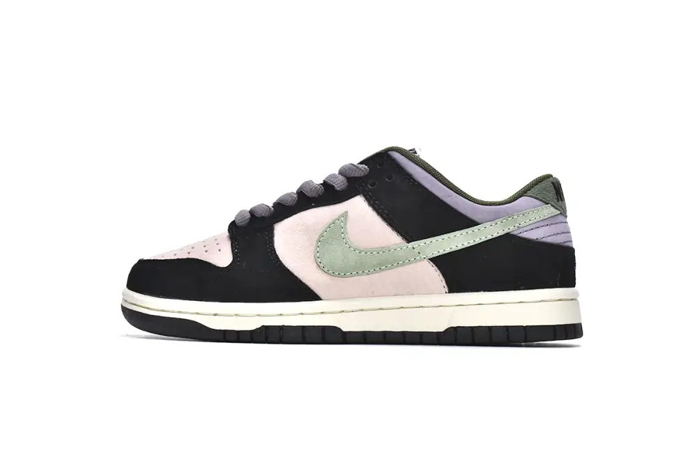 Otomo Katsujiro x Nike Dunk Low Steamboy OST Pluto  DO7412-989