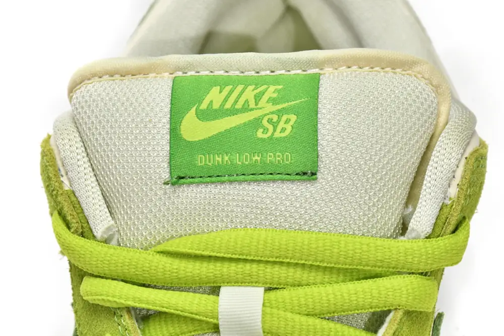 Nike Dunk Low Sour Apple DM0807-300 