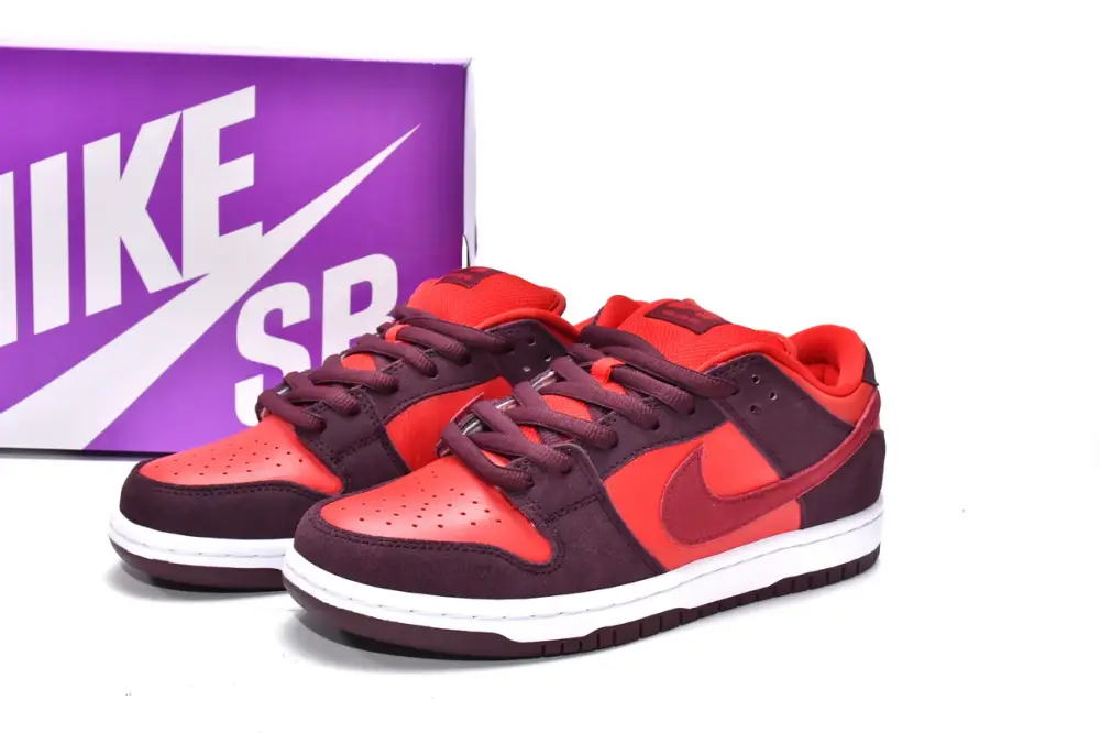 Nike SB Dunk Low Dunk Cherry  Cherry DM0807-600