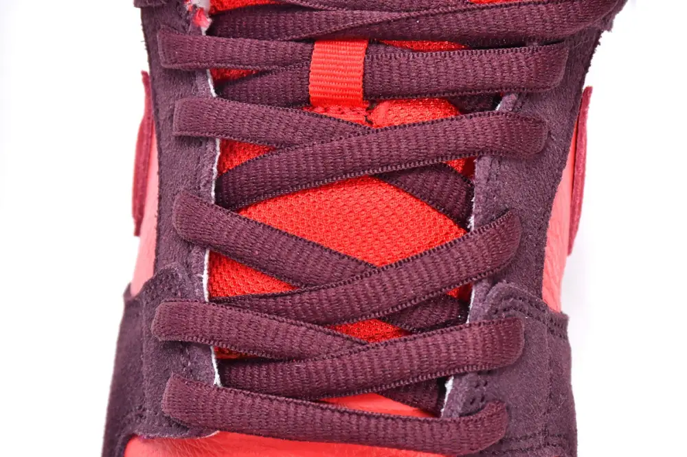 Nike SB Dunk Low Dunk Cherry  Cherry DM0807-600