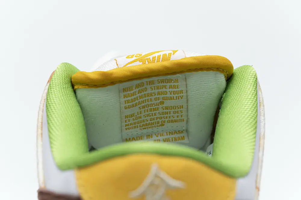 Nike SB Dunk Low CNY Chinese New Year CV1628-800 