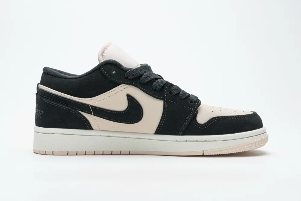 Air Jordan 1 Low Reps Jordan 1 Low Black Guava Ice (W) DC0774-003