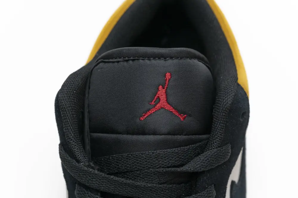 Air Jordan 1 University Gold Black Jordan 1 Low Sail University Gold Black 553558-127