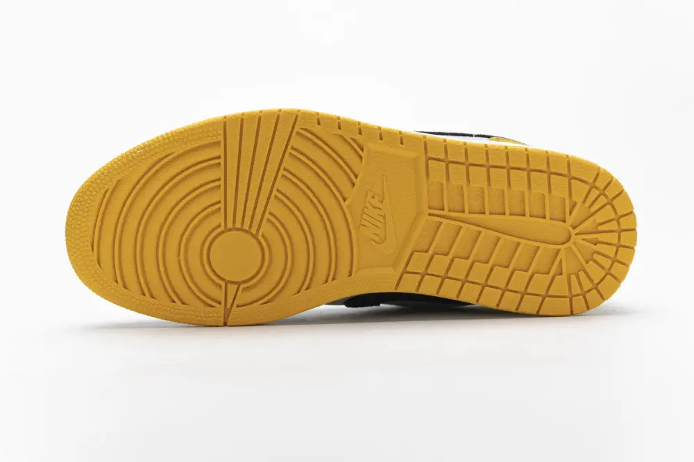 Air Jordan 1 University Gold Black Jordan 1 Low Sail University Gold Black 553558-127