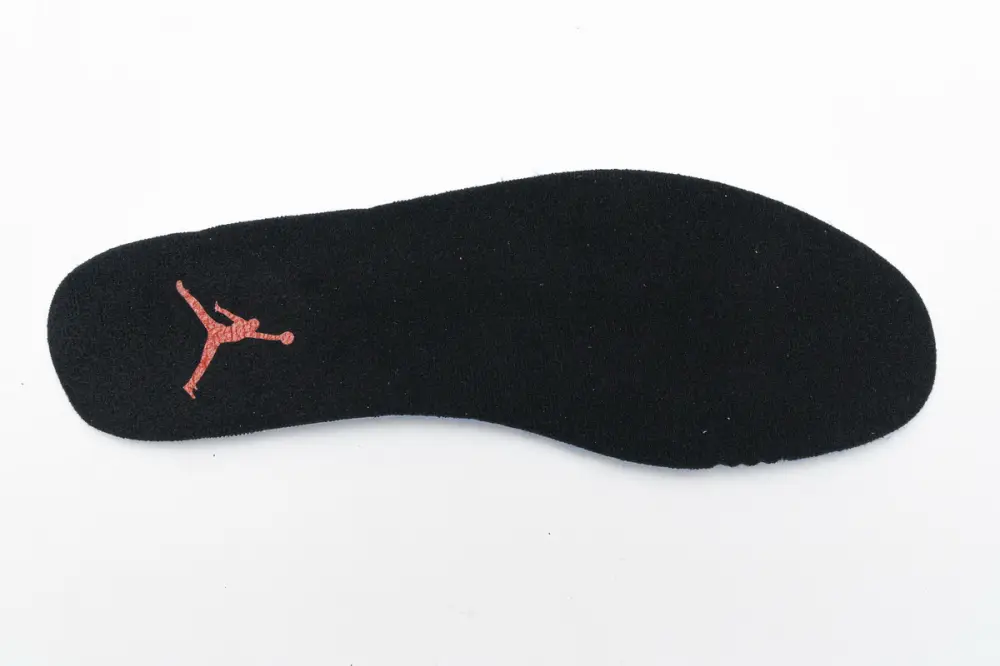 Air Jordan 1 University Gold Black Jordan 1 Low Sail University Gold Black 553558-127
