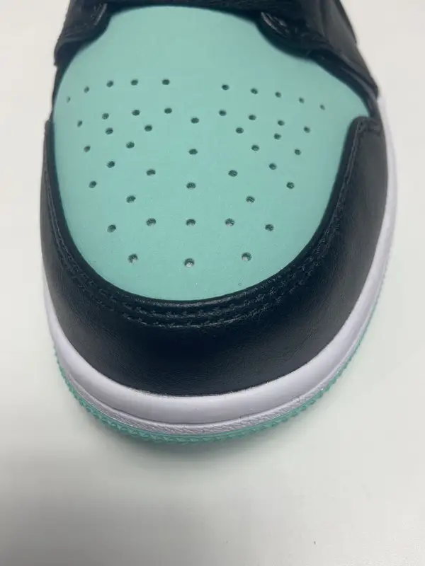 Air Jordan 1 "Tropical Twist"  Jordan 1 Low SE Tropical Twist CK3022-301