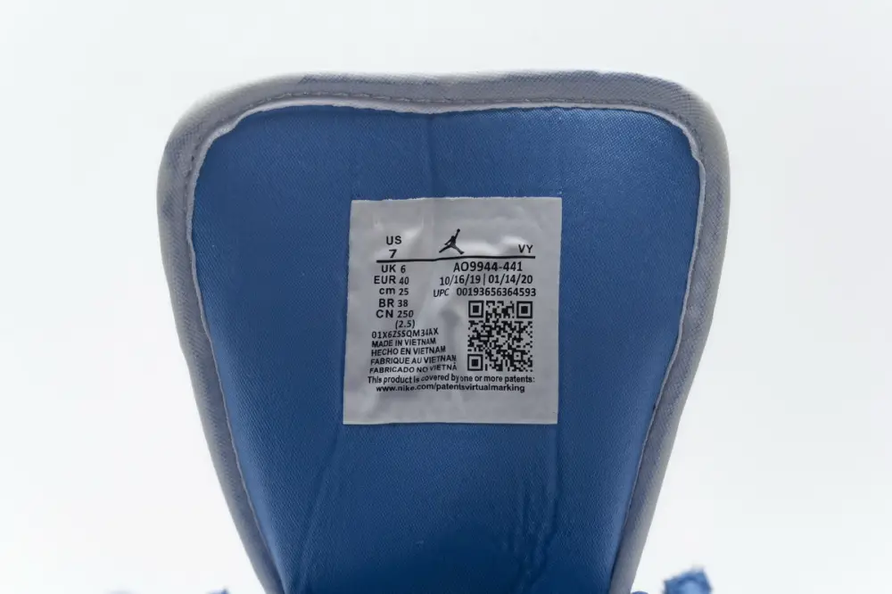 Air Jordan 1 Low UNC (W) AO9944-441 