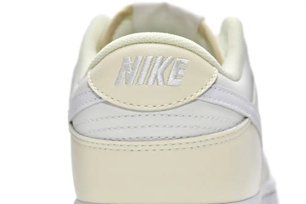 Nike  Dunk Low Coconut Milk DJ6188-100 